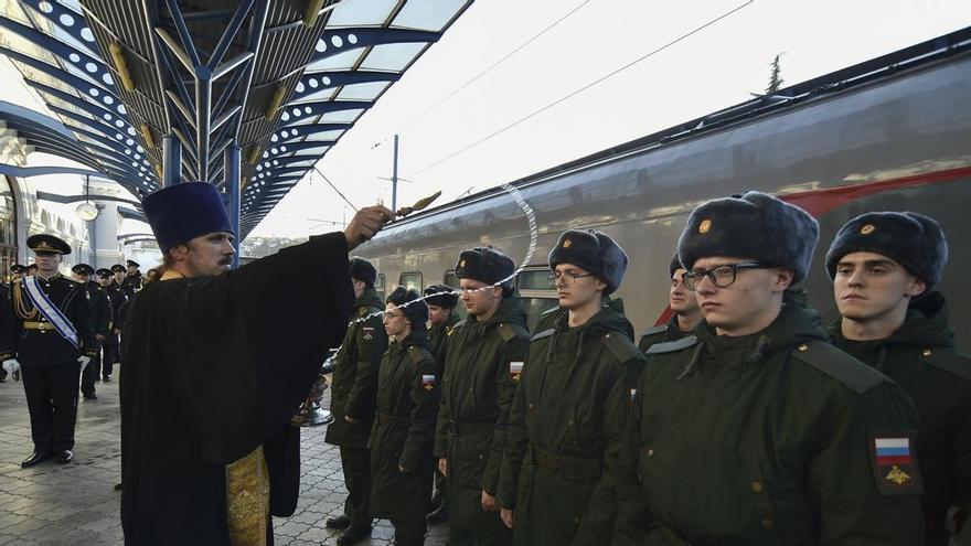 Obiettivo disperato di Putin: reclutare 300.000 uomini per la macchina da guerra del Cremlino