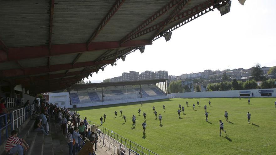 Un partido en el Muro de Zaro.