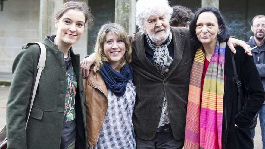 Eva Solla (EU), Carmen Santos (Podemos) Xosé Manuel Beiras (Anova) y Carolina Bescansa (Podemos).