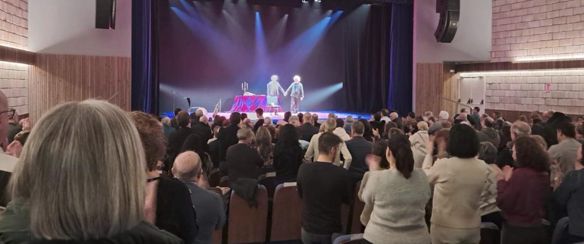 Rafael Álvarez ‘El Brujo’ cosechó grandes aplausos con ‘El viaje del monstruo fiero’.