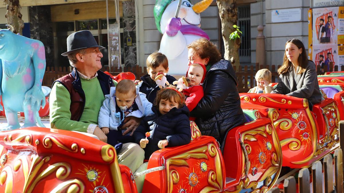 El buen tiempo y los niños protagonistas del Día de Navidad