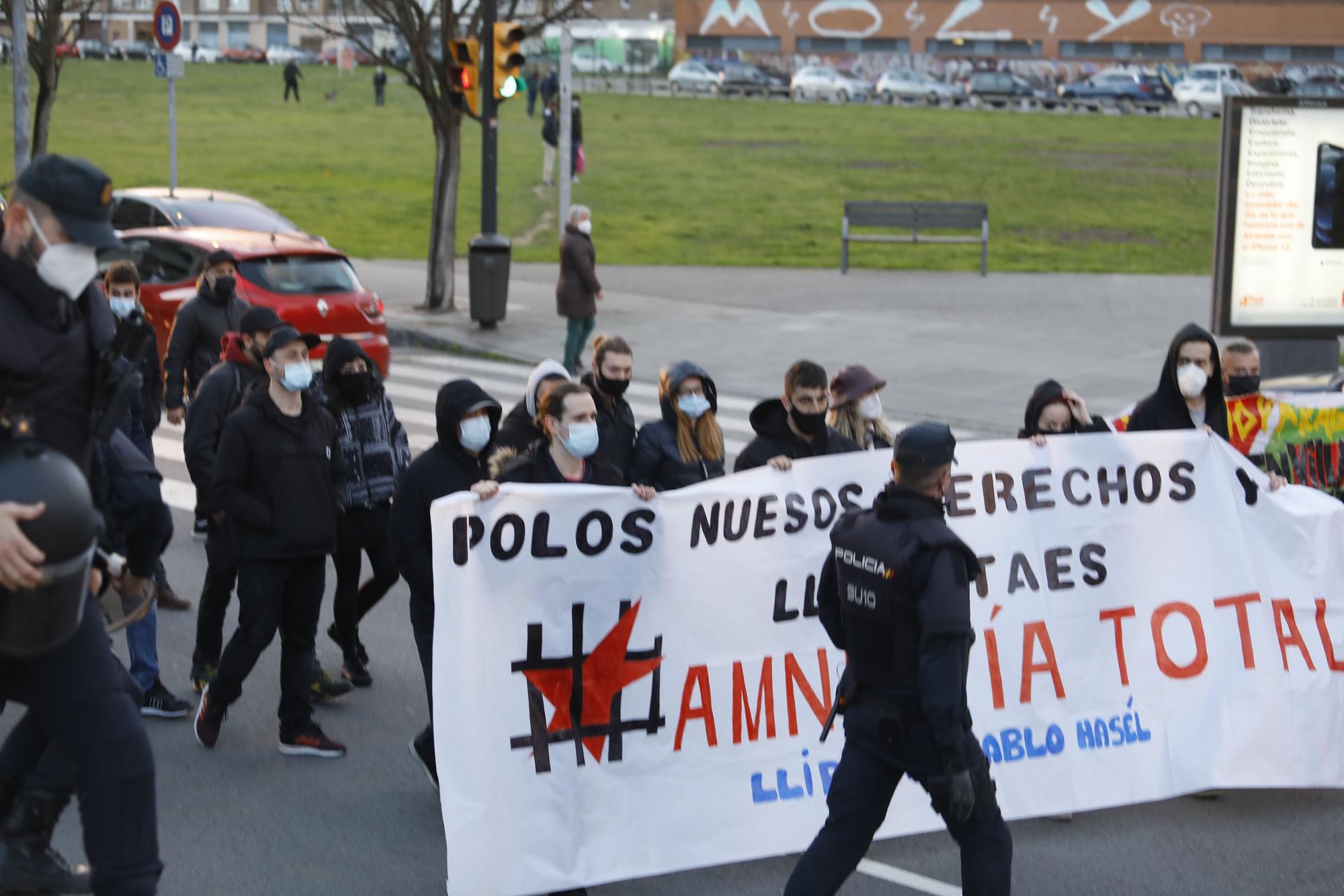 Nueva concentración de apoyo a Pablo Hasel en Gijón