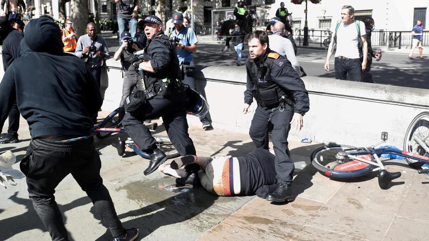 Un momento de los enfrentamientos en Londres.