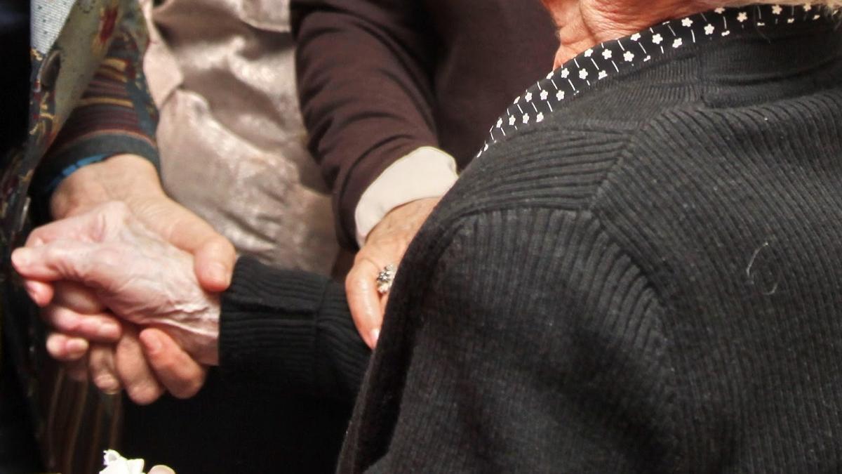 Archivo - Imagen de recurso de una anciana