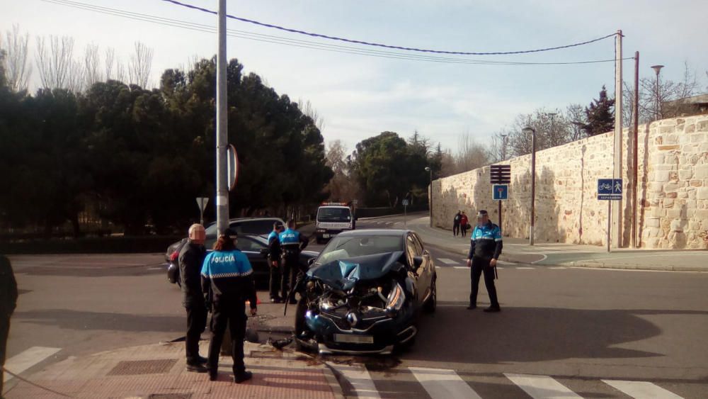 El estado de los vehículos tras la colisión.