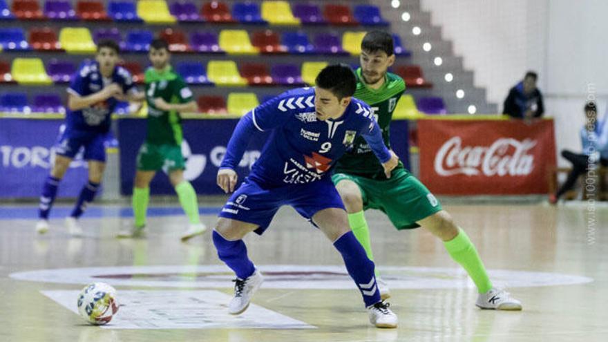 El UMA Antequera rescata un punto de oro contra el Valdepeñas (2-2)