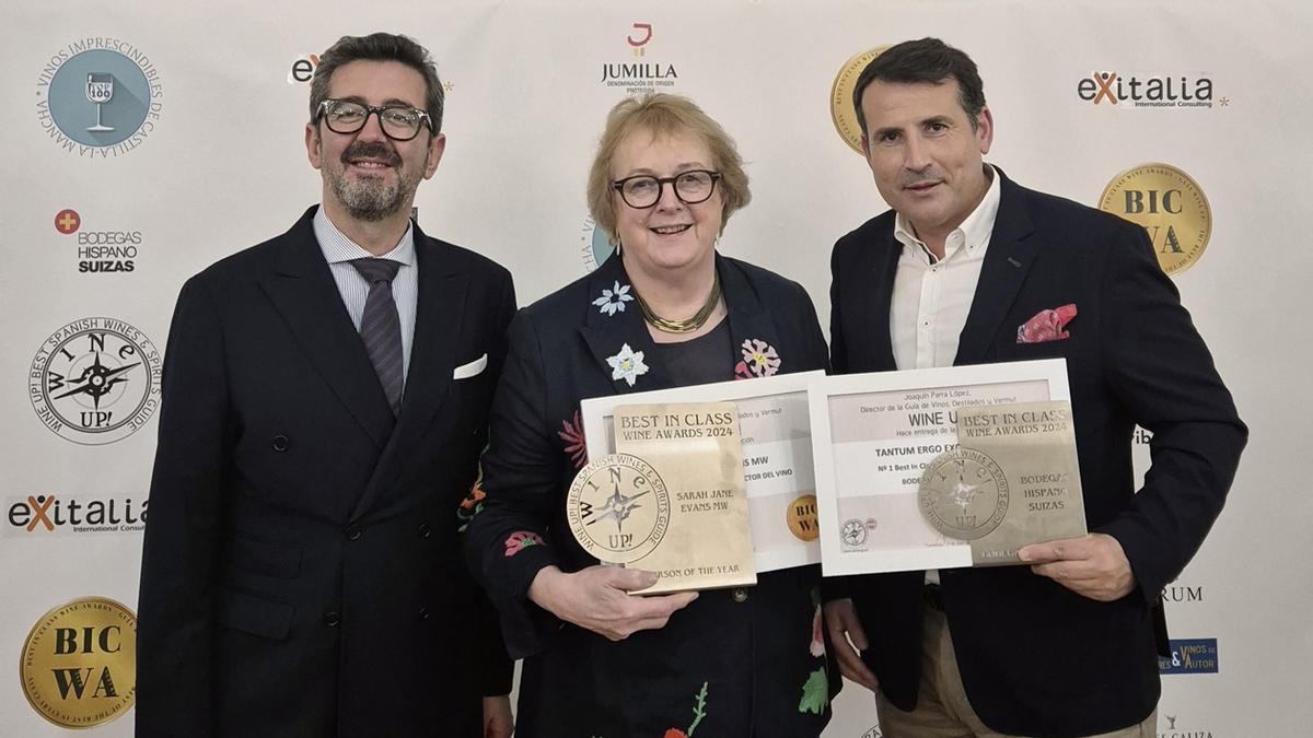 Parra, Evans y Ossorio durante la gala.
