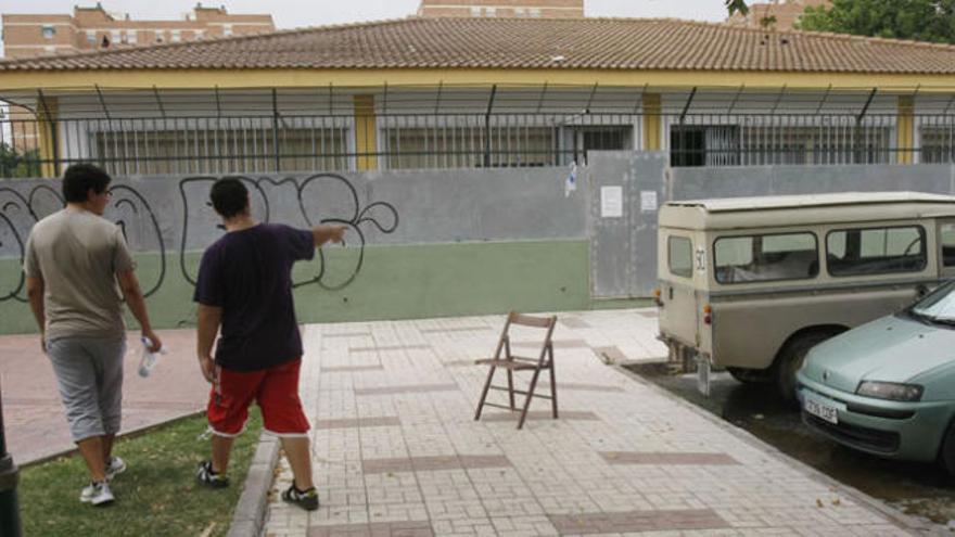 El crimen se produjo junto al colegio de Tiro Pichón.