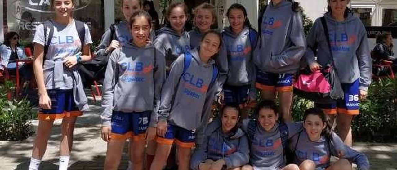 El Sigaltec CLB se desplazó a Madrid con el infantil femenino. // FdV