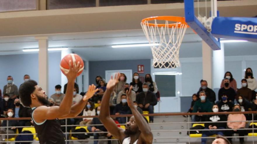 Baloncesto en Ibiza: el Albacete pasa a cuchillo al CB Sant Antoni y se marcha en el liderato