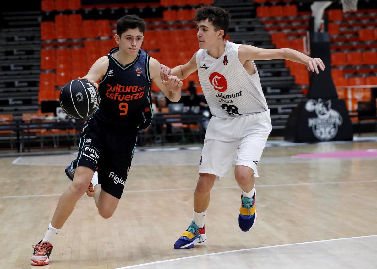 Partido del Valencia Basket en la fase previa de la Minicopa Endesa en La Fonteta