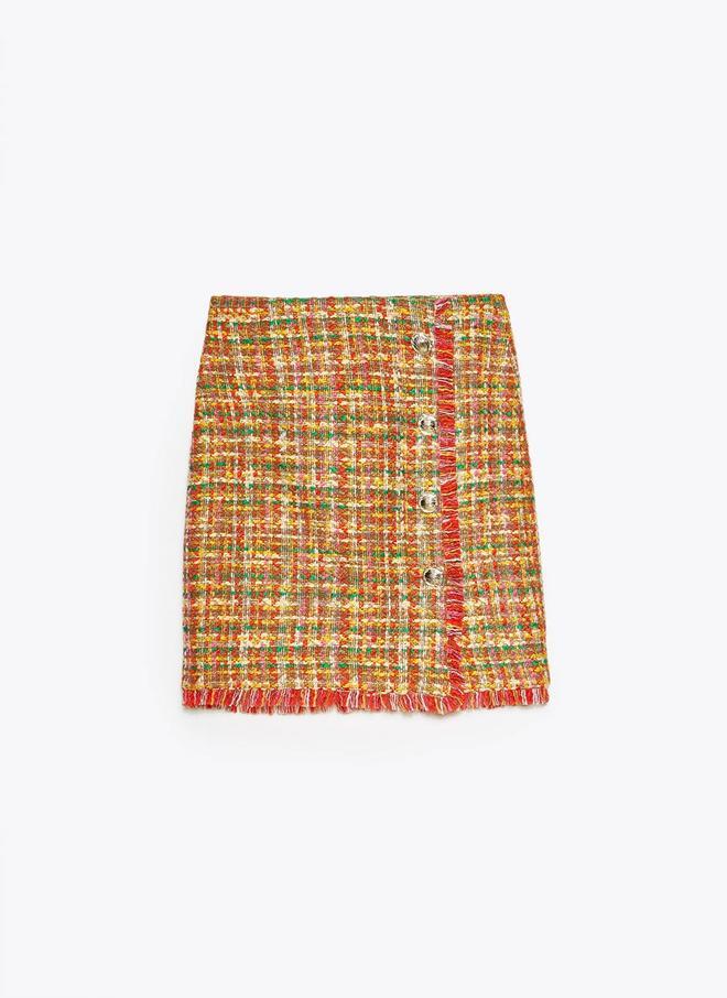 Falda de tweed de Üterque. (Precio: 89 euros)