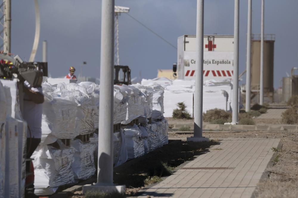 Campamento de Cruz Roja para albergar migrantes