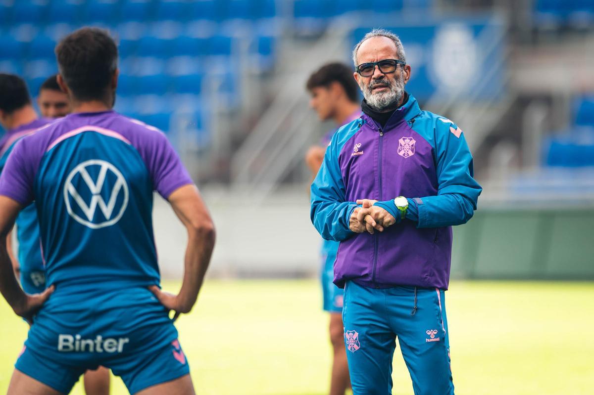 Álvaro Cervera, en un entrenamiento en el Heliodoro.