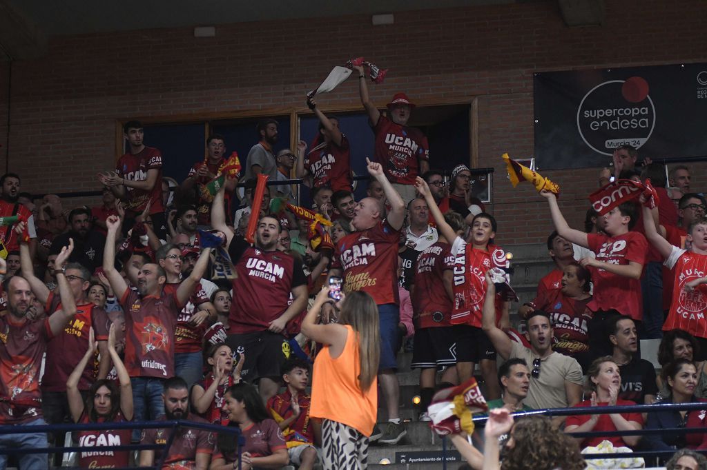 Todas las imágenes de la semifinal de la Supecopa entre el UCAM Murcia y el Unicaja