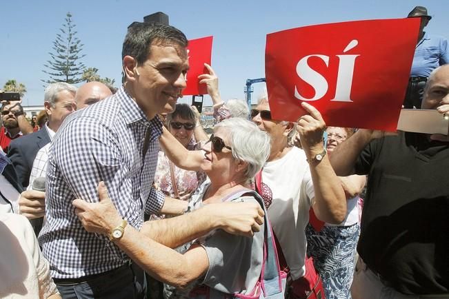 PEDRO SÁNCHEZ EN PUERTO DE LA CRUZ