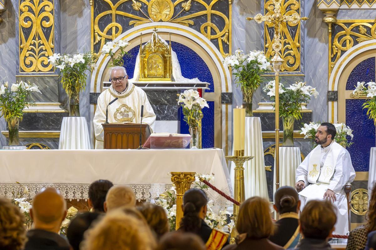 Así ha sido la procesión del Comulgar en Torrevieja