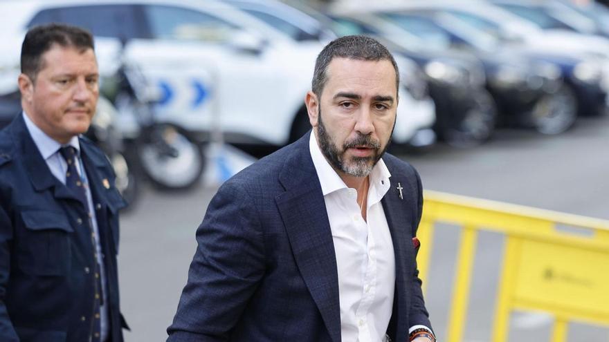 La secretaria de Ábalos en Transportes sitúa a Aldama junto a Javier Hidalgo (Globalia) en una reunión con el ministro