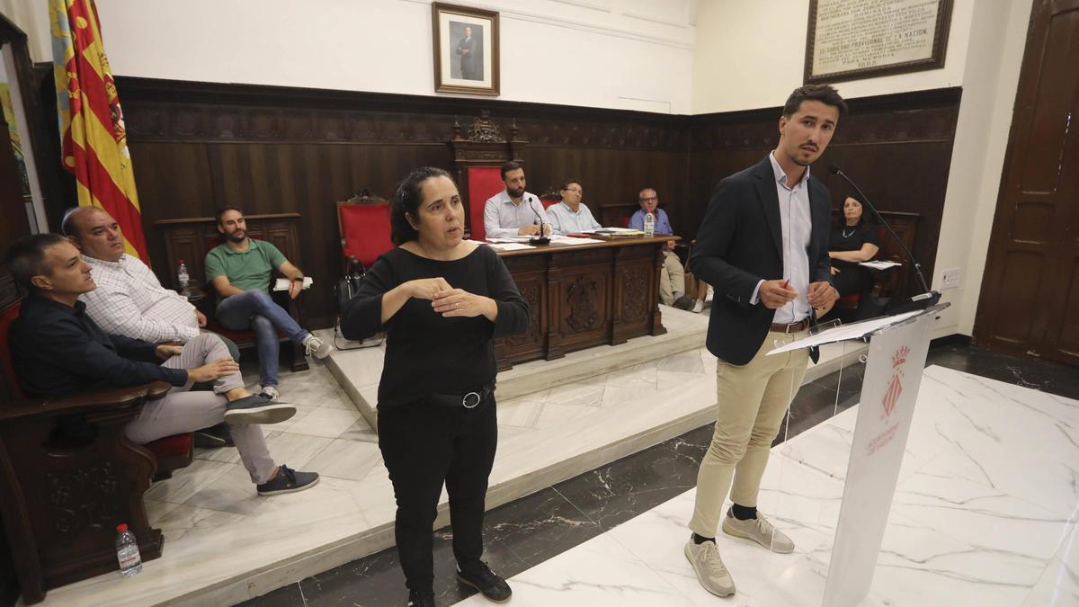 Toni Iborra interviene en una imagen de archivo durante un pleno.