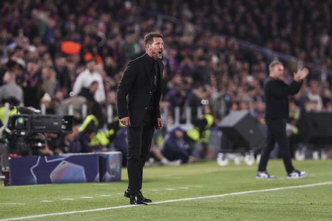 Simeone no lo da la eliminatoria por cerrada: "El Barça nos hará sufrir"