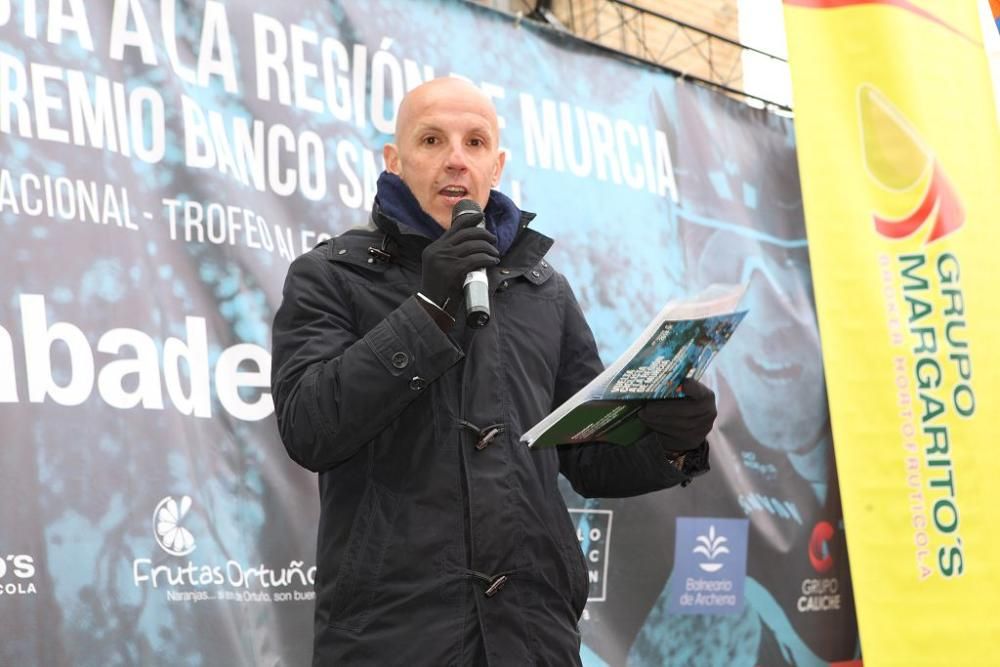 Ambiente a la salida y la llegada de la Vuelta Ciclista a Murcia