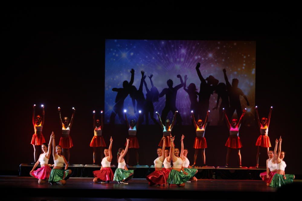 Gala de fin de curso de la academia de danza de Ana Botella