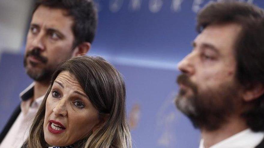 Podemos denuncia &quot;persecución política&quot; por la imputación de tres diputados por Alcoa