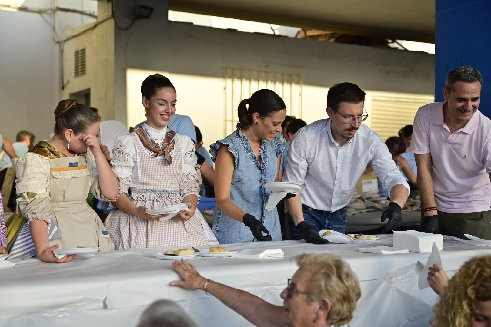 Galería | Torrà de sardinas en el Grau en Sant Pere