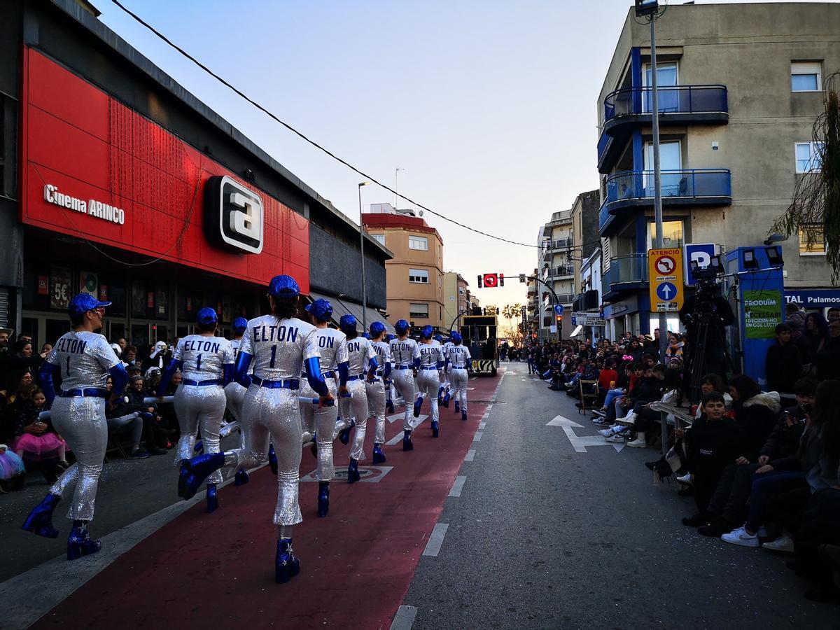 La rua del carnaval de Palamós.