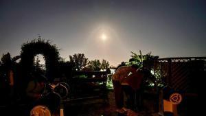 Observaciones de luna llena en Finca Astronómica de Murcia.