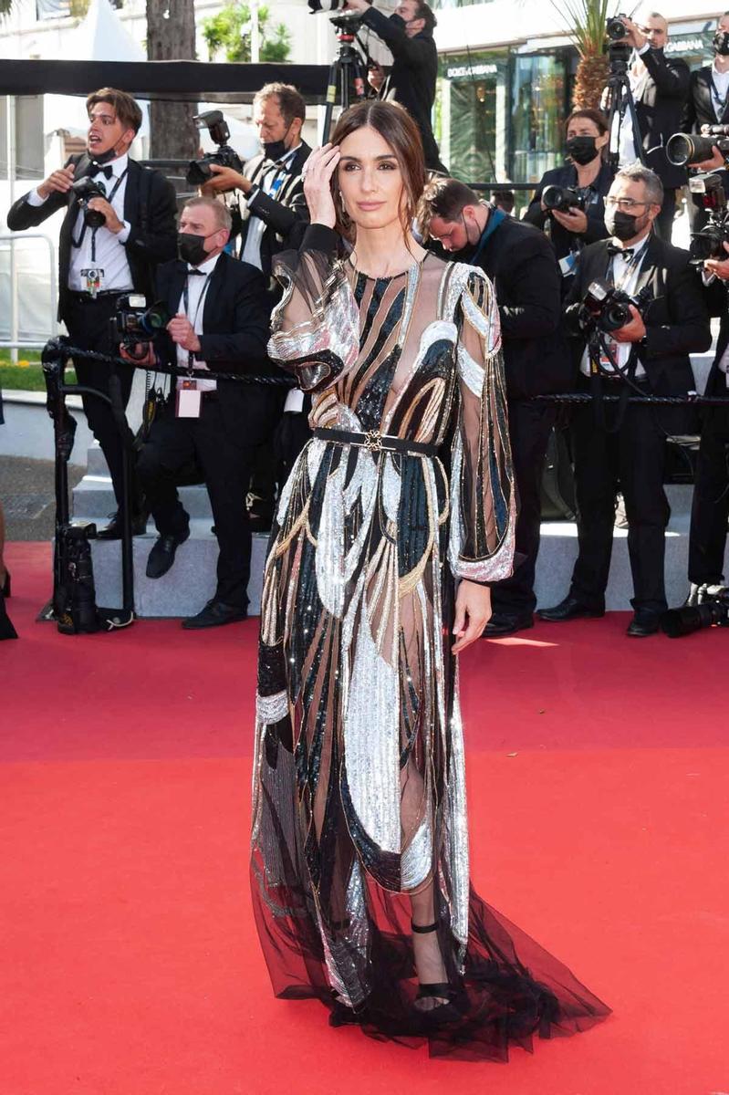 Paz Vega con vestido de lentejuelas en Cannes