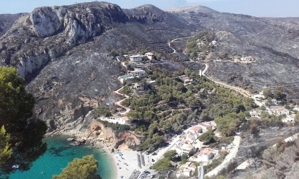 El paisaje tras el incendio de Xàbia y Benitatxell