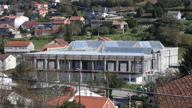 Pabellón Pablo Herbello, de Bueu, que será dotado de paneles fotovoltaicos. |  Santos Álvarez