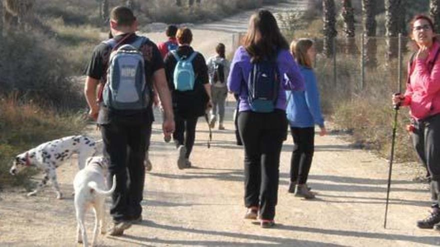 Excursiones muy humanas en jauría