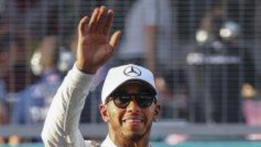 Hamilton, el més ràpid a Sepang