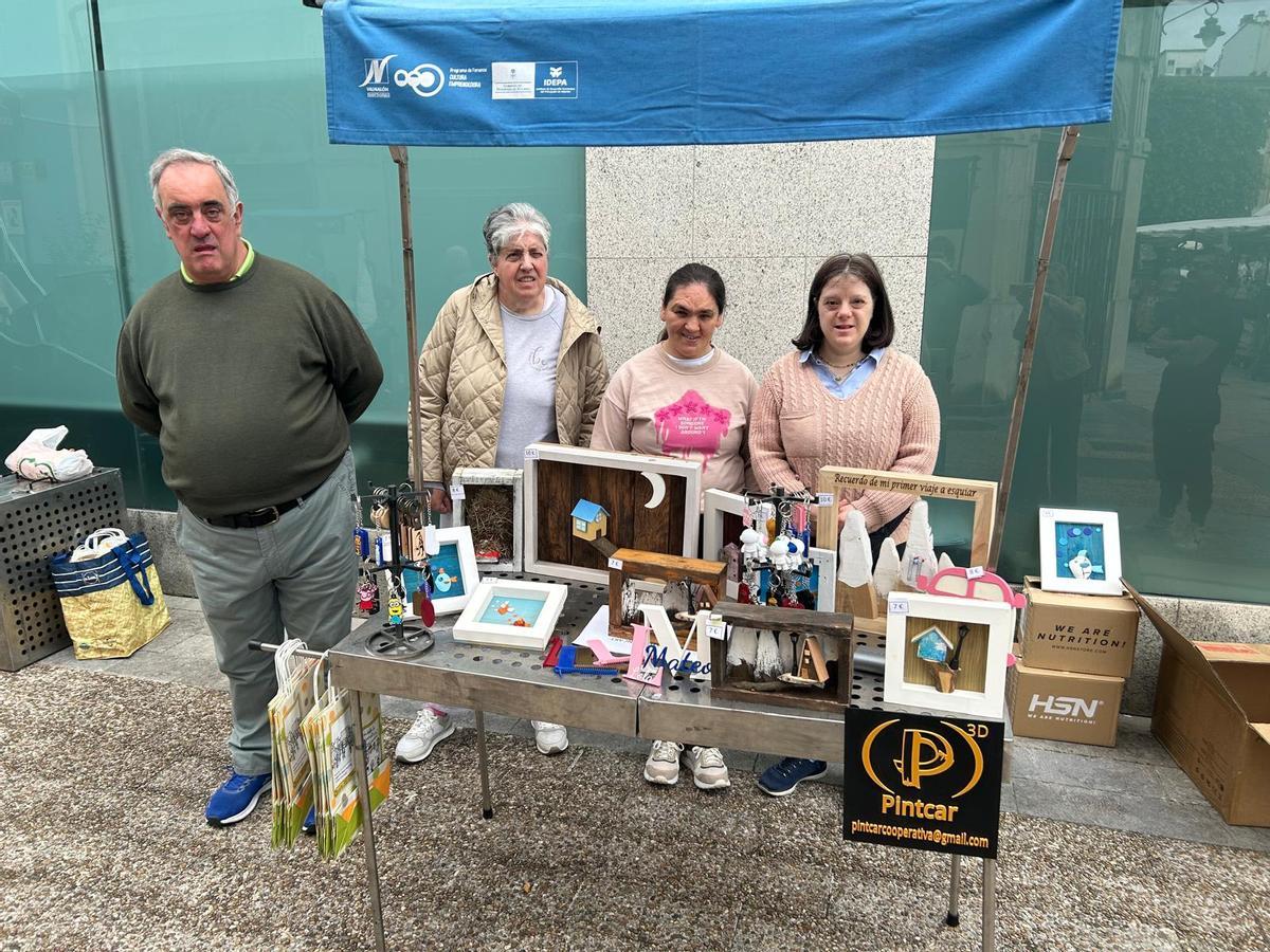 Por la izquierda, Javier Martínez, Matilde Ribera, Hermina Martínez y Piluca Sixto.