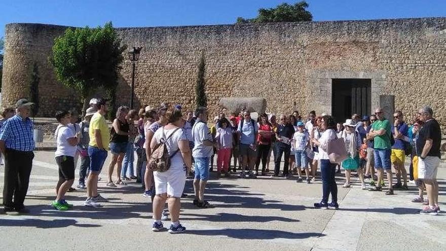 Visitantes de diferentes puntos de España y México descubren el patrimonio toresano