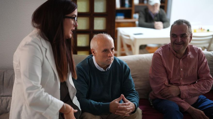 La salud mental encuentra su hogar en un piso tutelado en el centro de Madrid: "Hoy sigue habiendo estigma, pero disfrazado y no tan a gran escala"