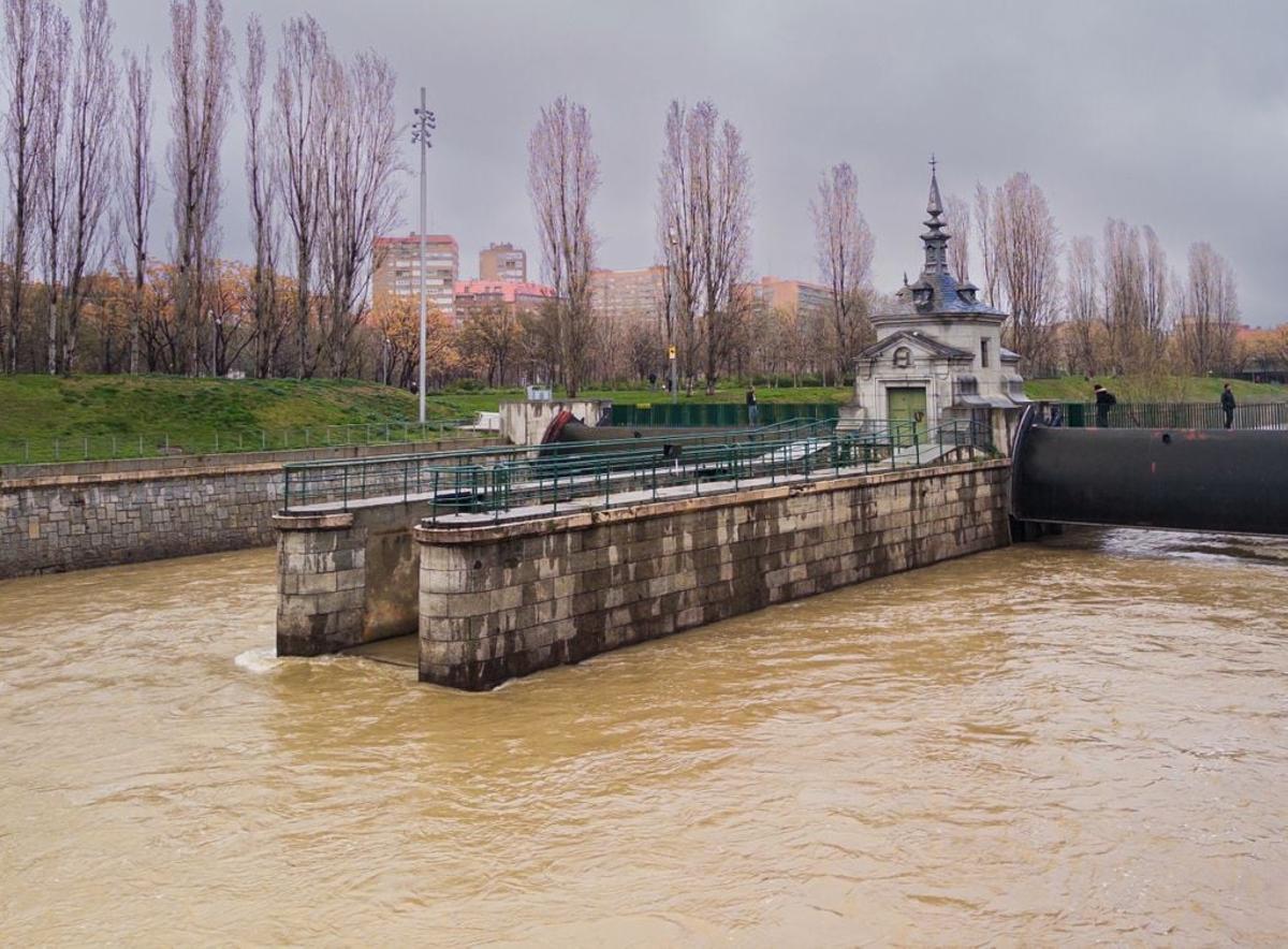 Río Manzanares, a su paso por Madrid