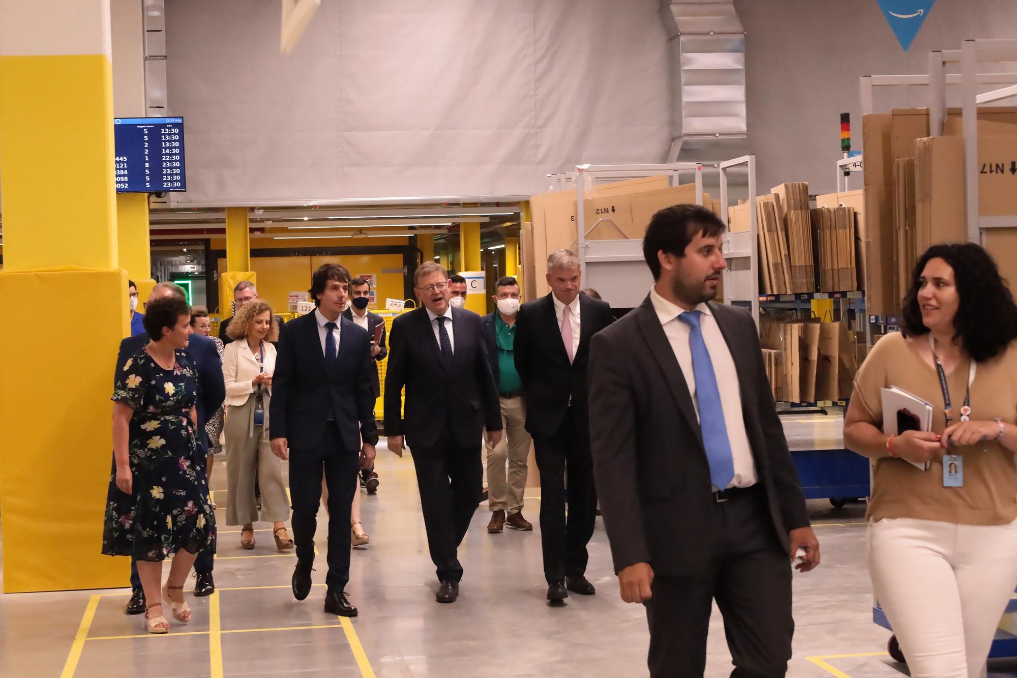 IMÁGENES | Amazon inaugura su centro logístico en Onda