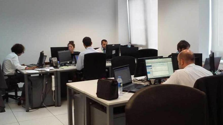 Trabajadores de Informática El Corte Inglés en Blimea.