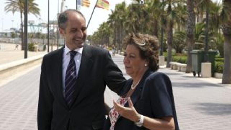 Barberá acusa al PSOE y al Gobierno de intentar ensuciar su nombre