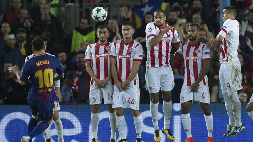 Un Barça a medio gas supera a un inofensivo Olympiacos