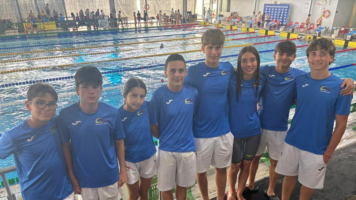 Nadadores del CN Xàtiva en el Campeonato Autonómico Infantil de Verano, en Castelló.