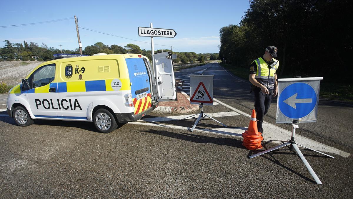 Carretera tallada després de l&#039;accident de trànsit