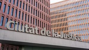 Una jutgessa concedeix una incapacitat a un tècnic amb síndrome d’esquena fallida perquè és “impossible que el contractin”