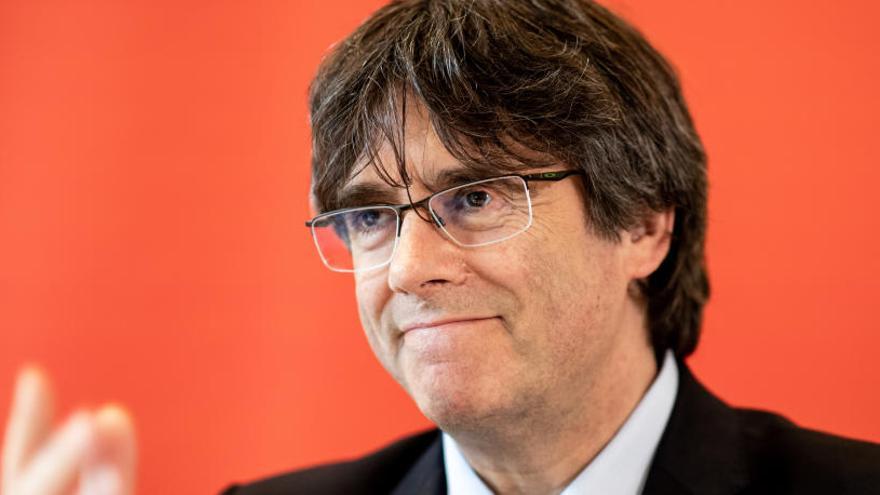 Carles Puigdemont: &quot;No nos rendiremos&quot;.