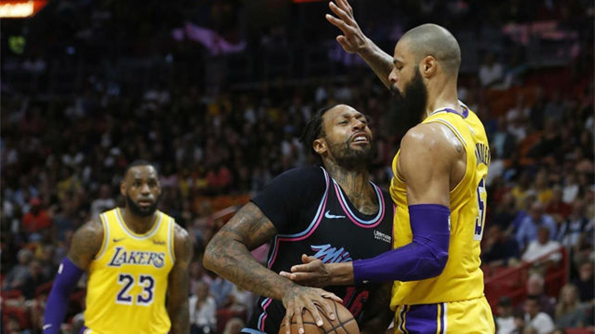 LeBron James lidera la victoria de los Lakers en Miami