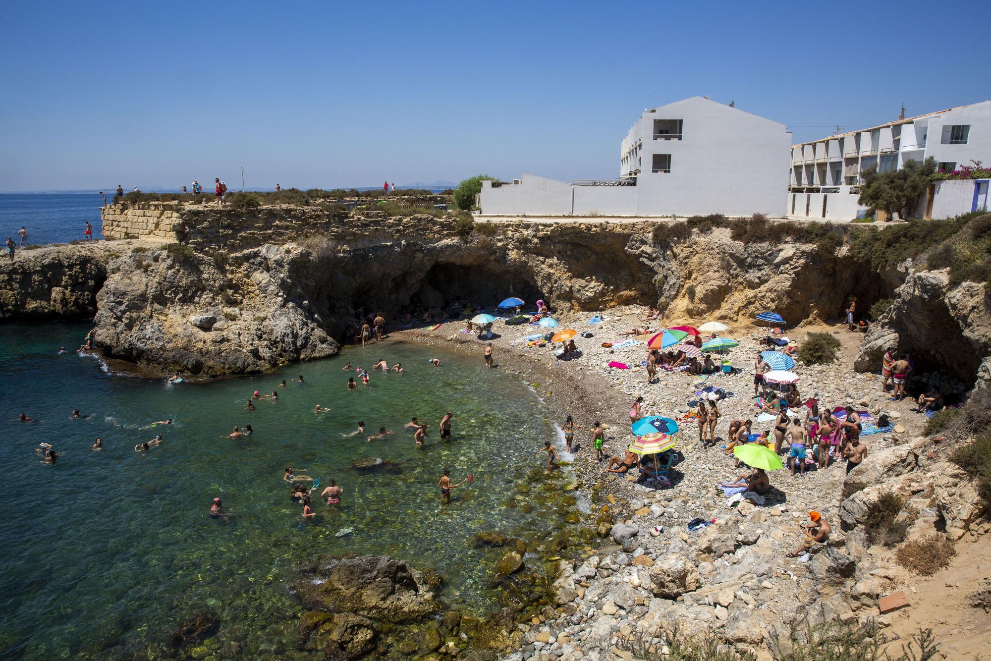 Tabarca, al 100% este verano