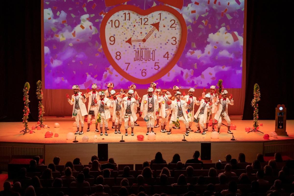 Un momento del concurso de Chirigotas